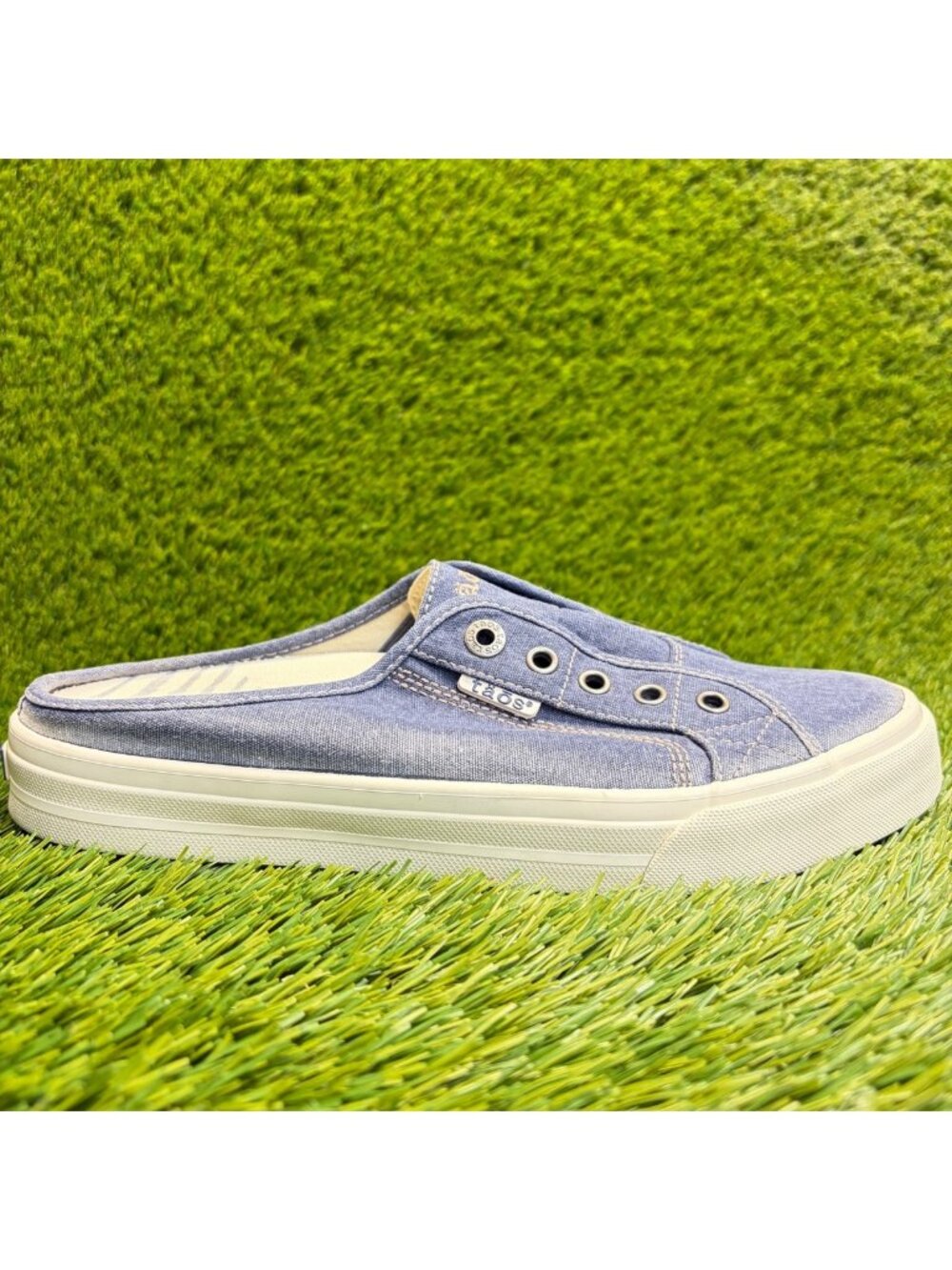 Taos EZ Soul Womens Size 10 Blue Casual Slip On Laceless Mule Shoes Sneakers